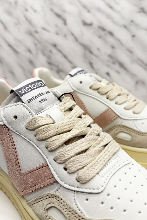 Sneakers-2