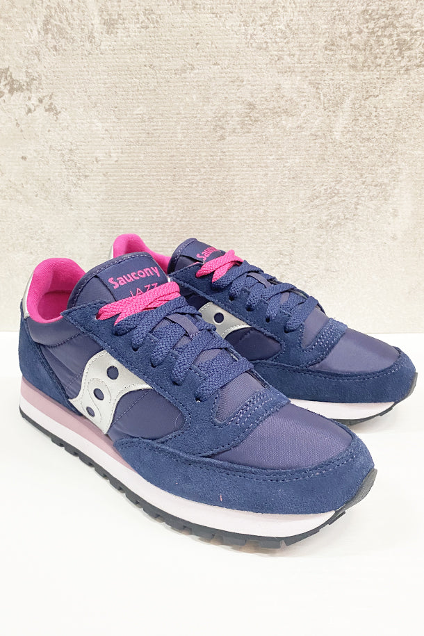 Sneakers-1