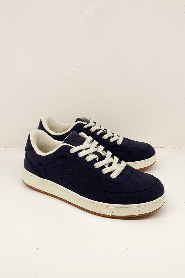 Sneakers-1