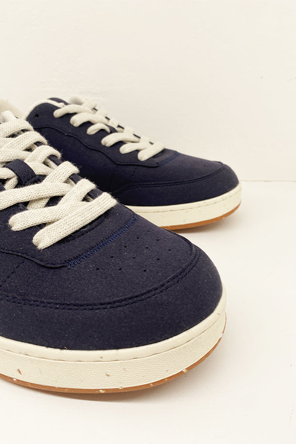 Sneakers-3