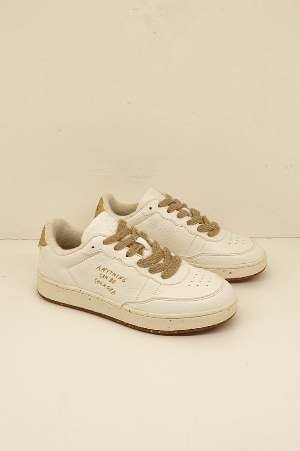Sneakers-1