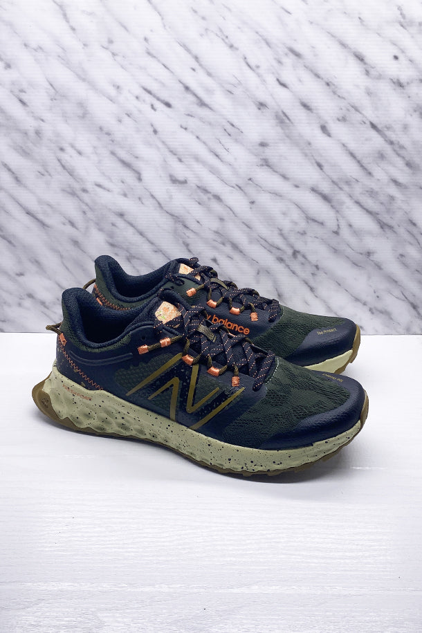 Sneakers-1