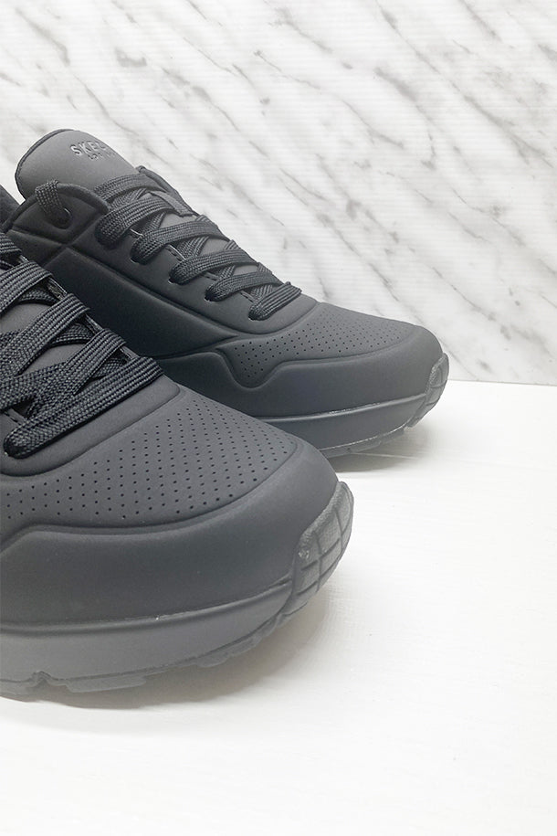 Sneakers-3
