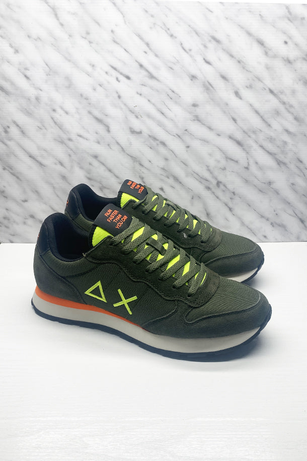 Sneakers allacciate-1