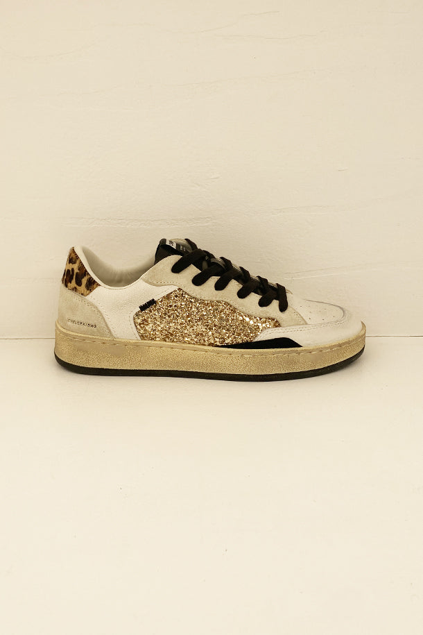 Sneakers-1