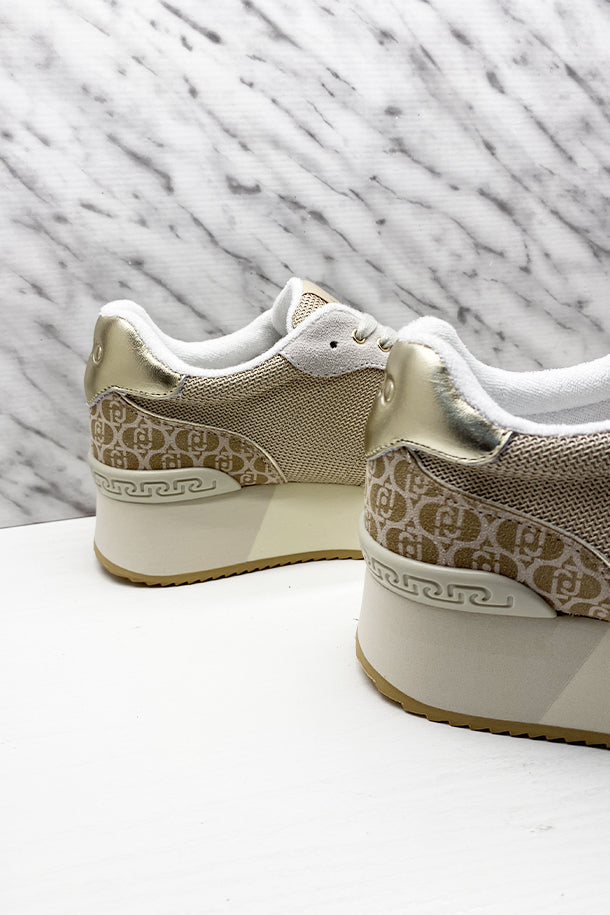 Sneakers-3