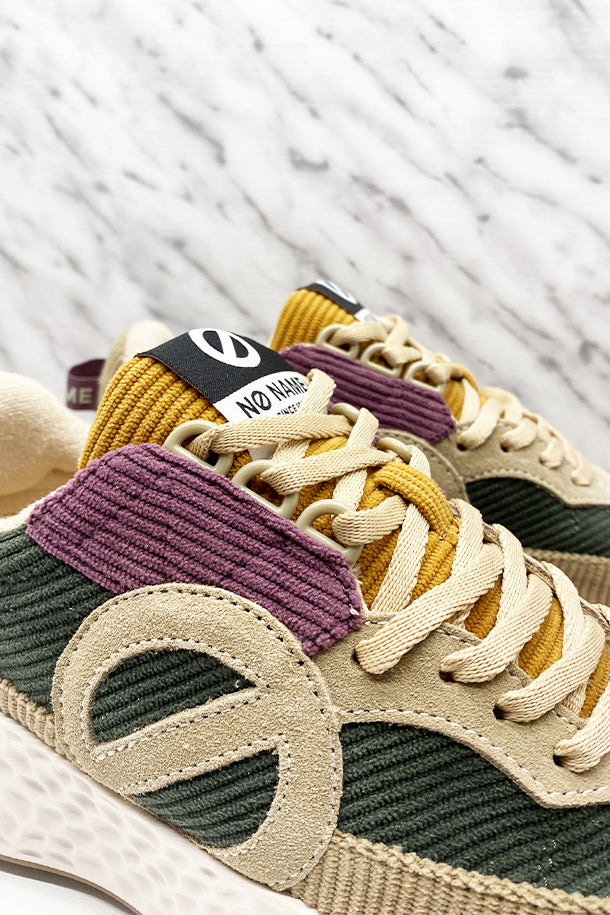Sneakers-3