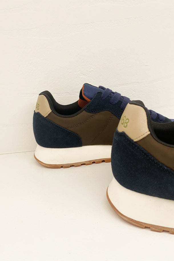 Sneakers-4