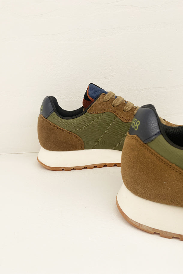 Sneakers-4