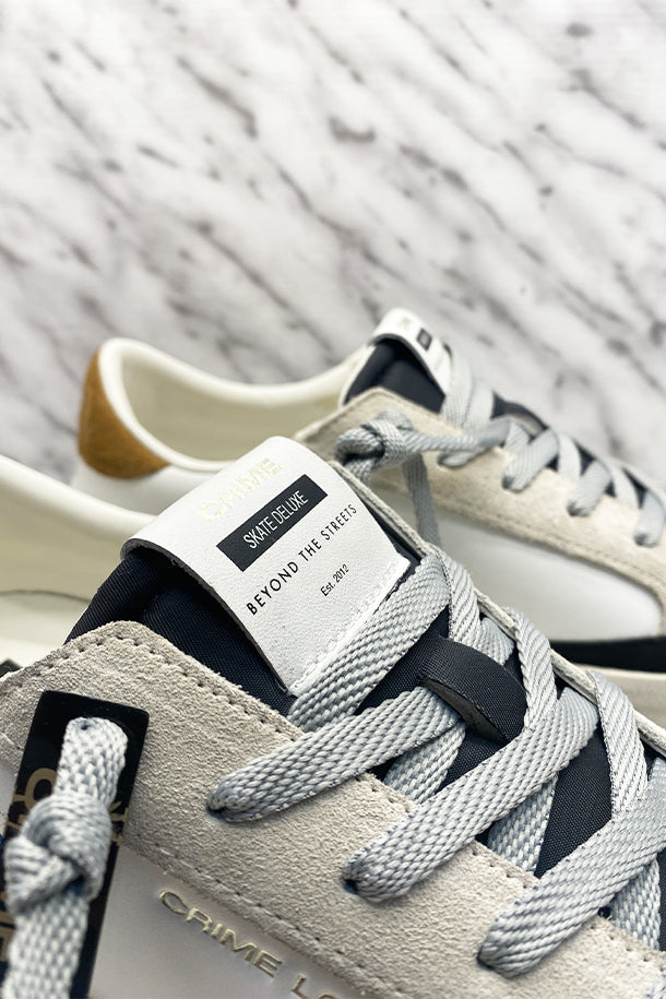 Sneakers-2