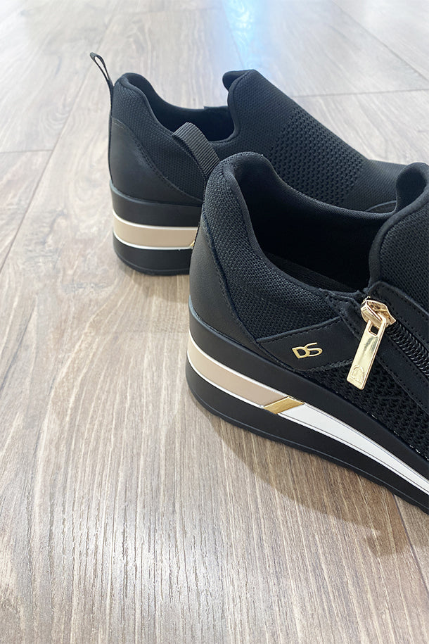 Sneakers-3
