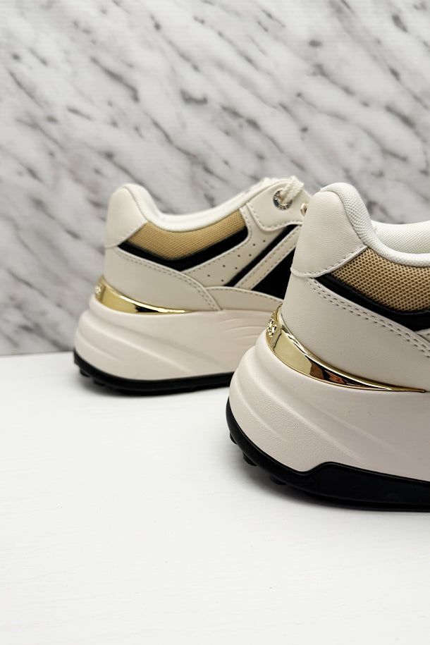 Sneakers-3