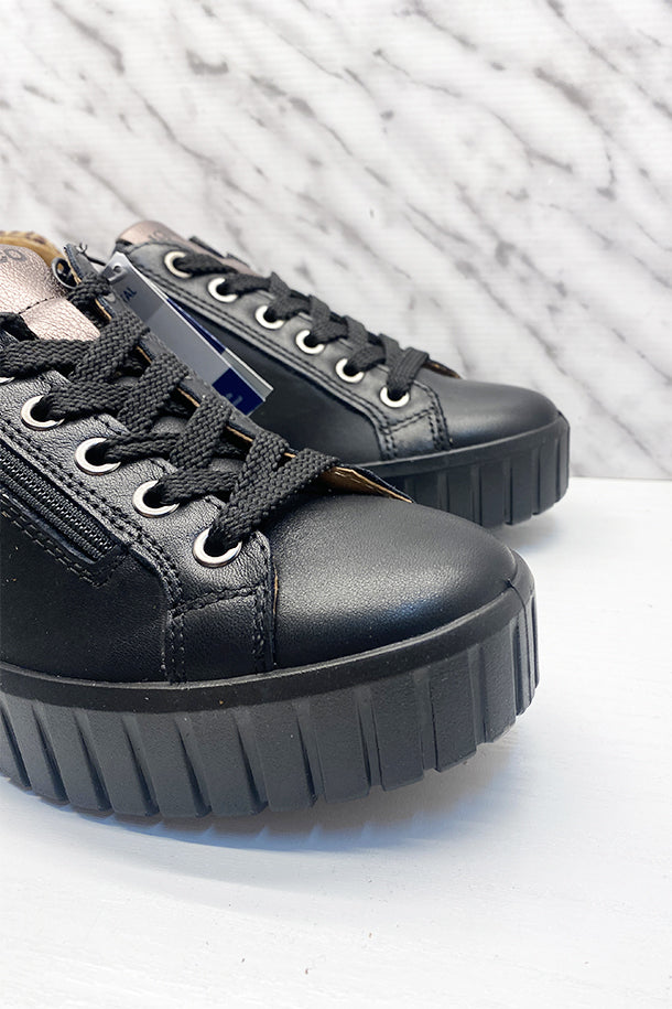 Sneakers-2