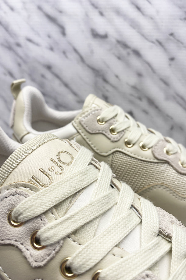 Sneakers-2