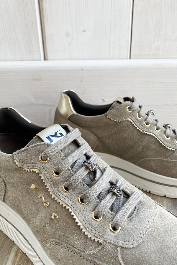 Sneakers-2