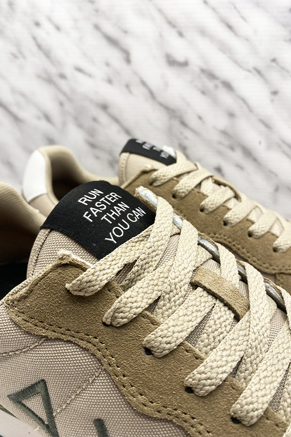 Sneakers-2