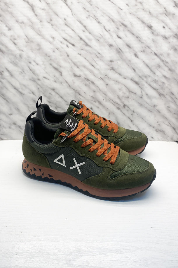 Sneakers-1