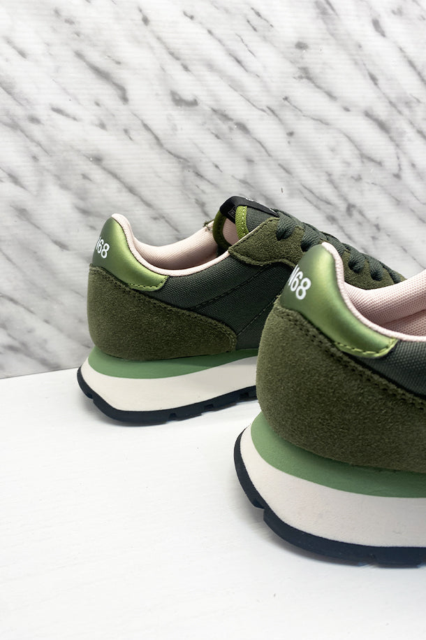 Sneakers-3
