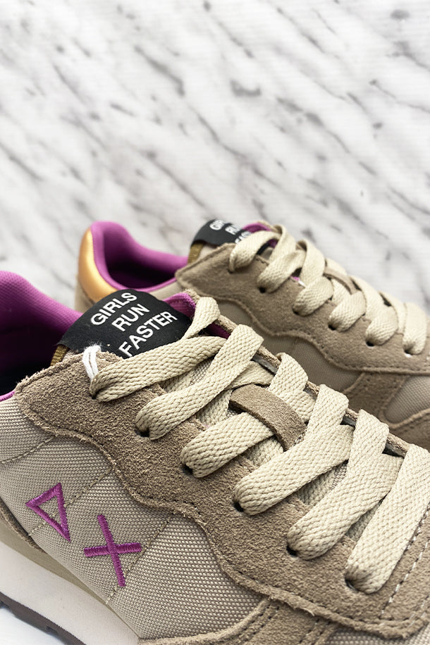 Sneakers-2