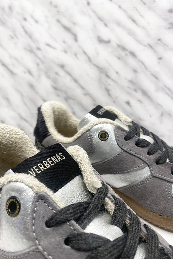Sneakers-2