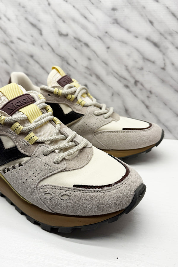Sneakers-2