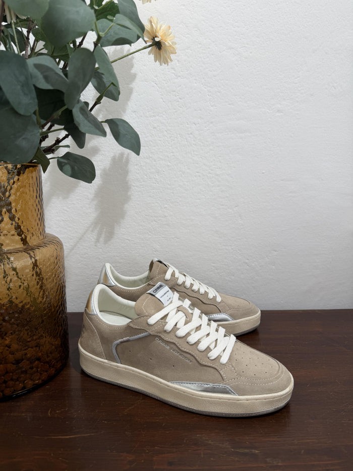 Sneakers-1