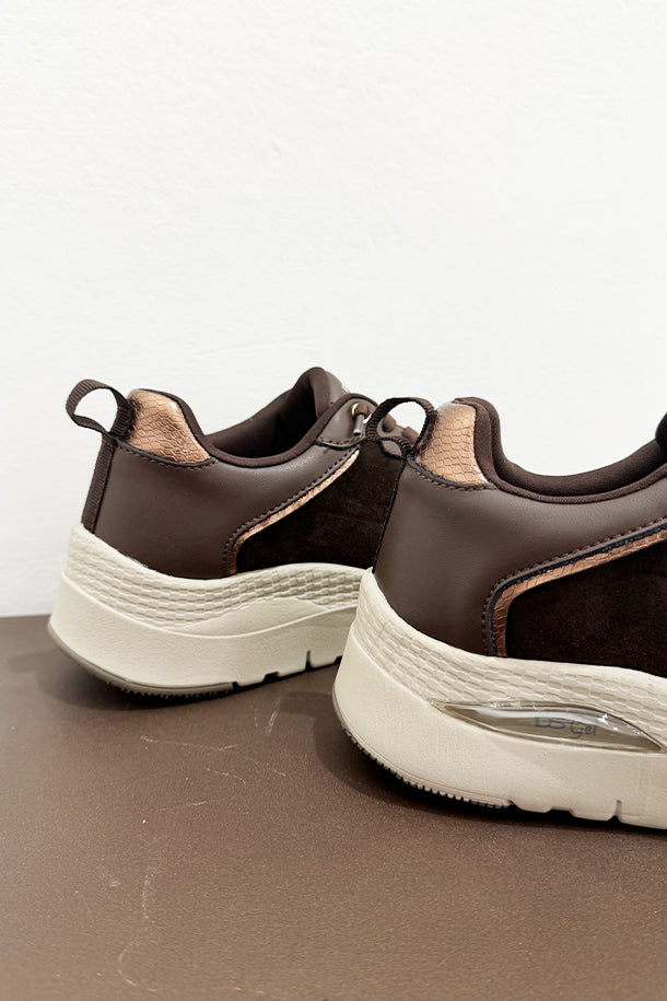 Sneakers-3