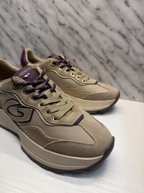 Sneakers-2