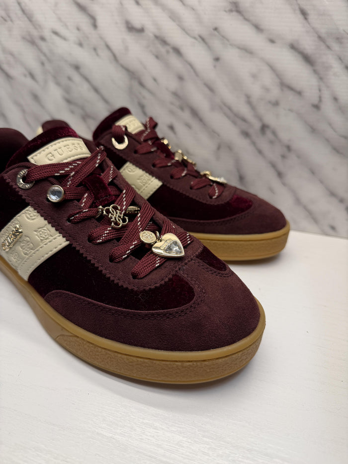 Sneakers-2