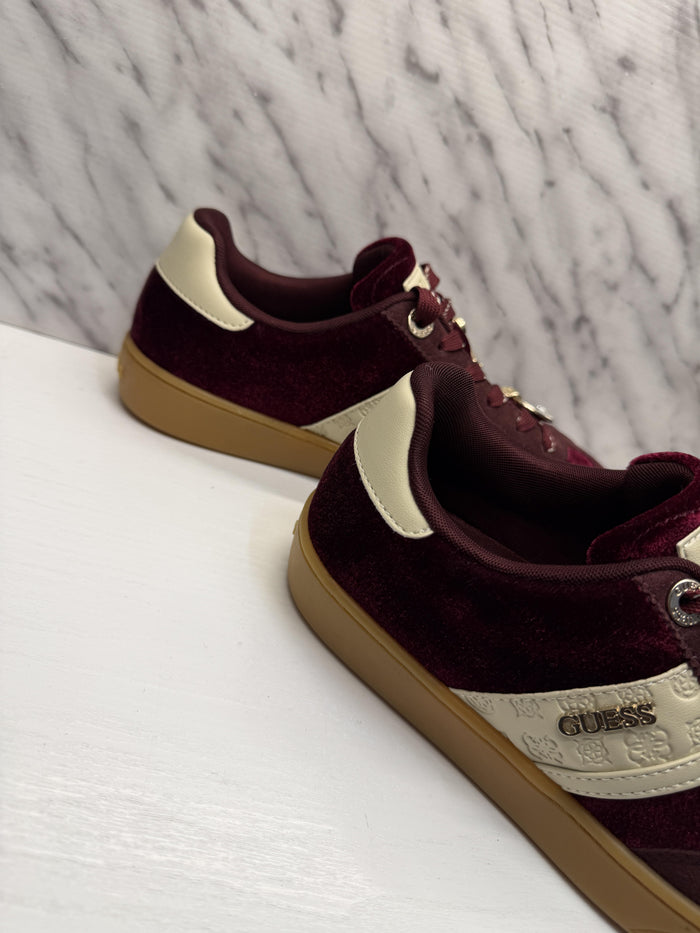 Sneakers-3