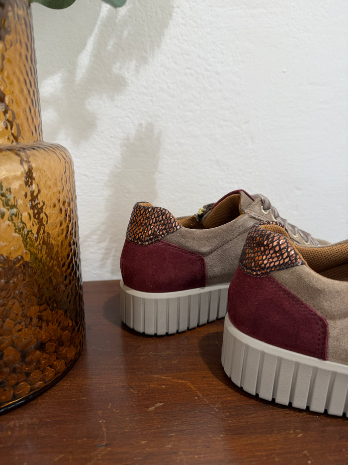 Sneakers-3