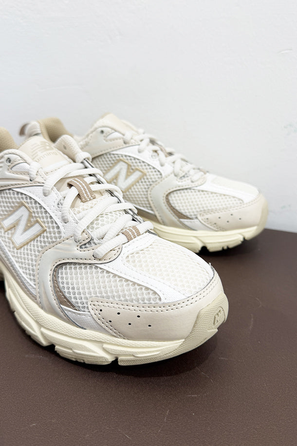 Sneakers-2