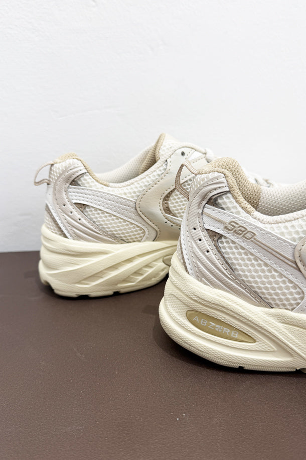 Sneakers-3