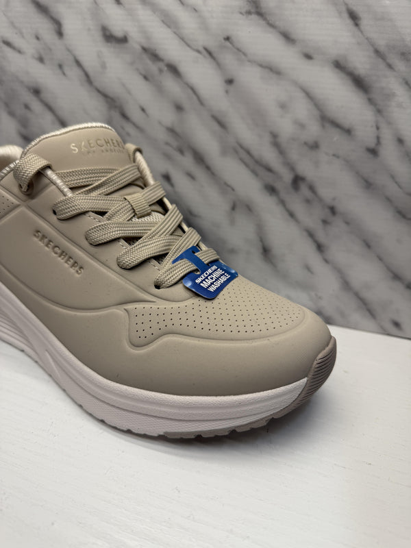 Sneakers-2