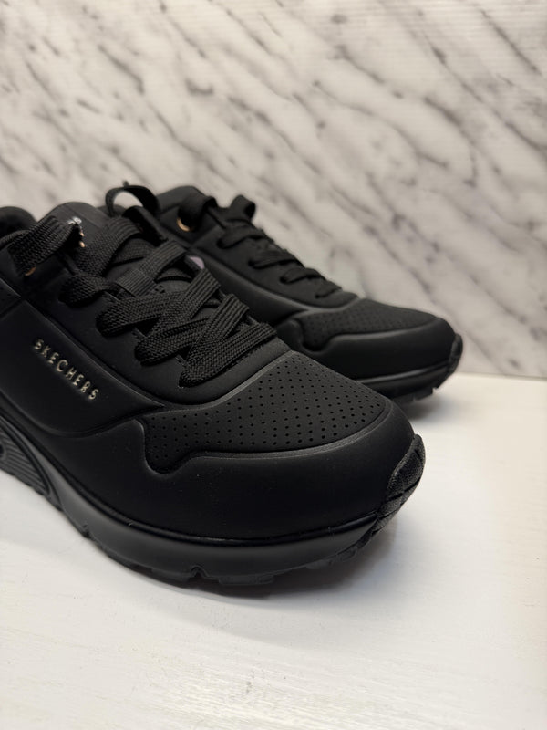 Sneakers-2