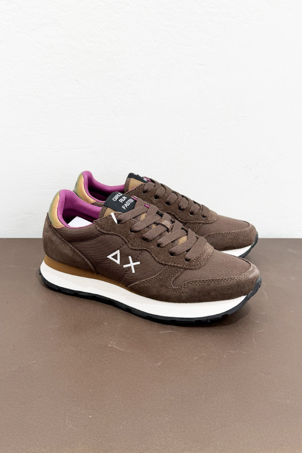 Sneakers-1