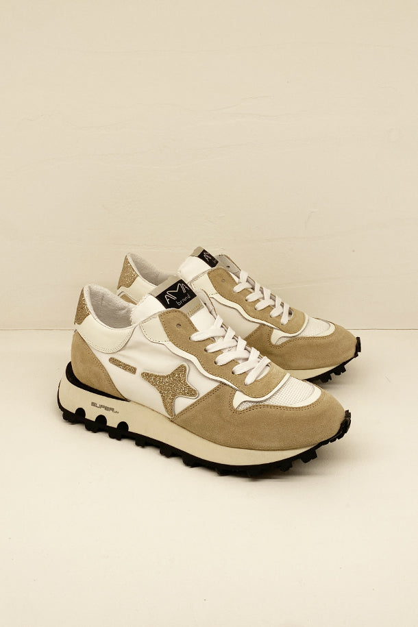 Sneakers-1