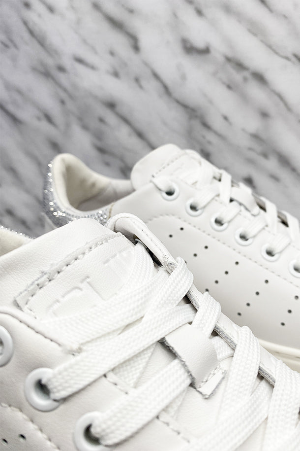 Sneakers-3