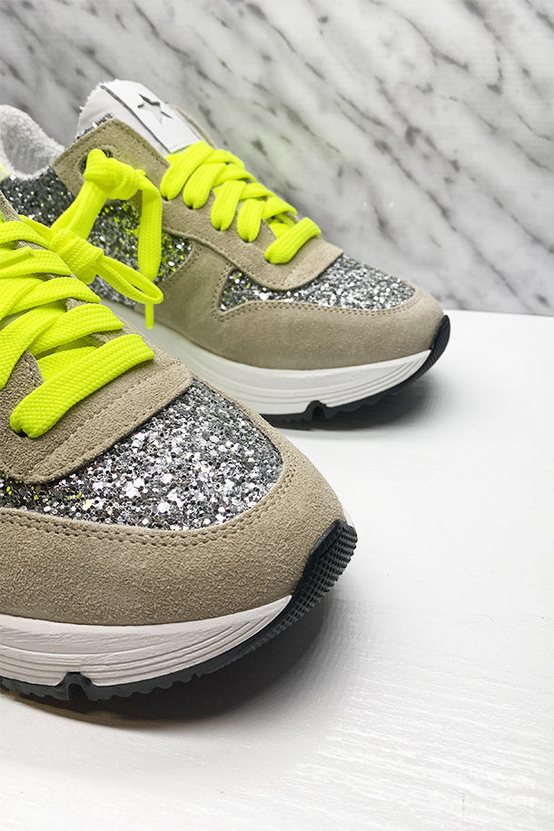 Sneakers-3