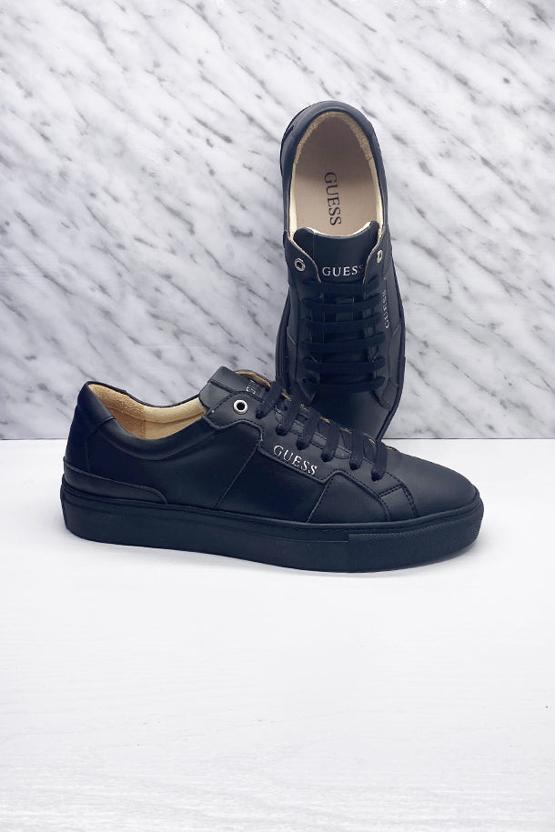 Sneakers-1