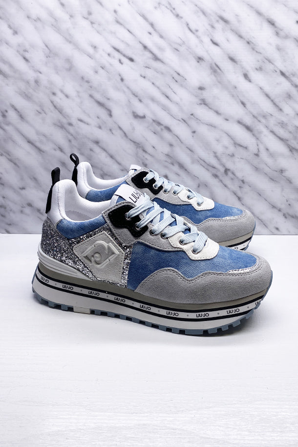 Sneakers-1