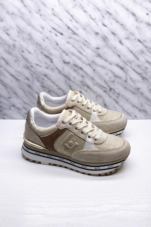 Sneakers-1