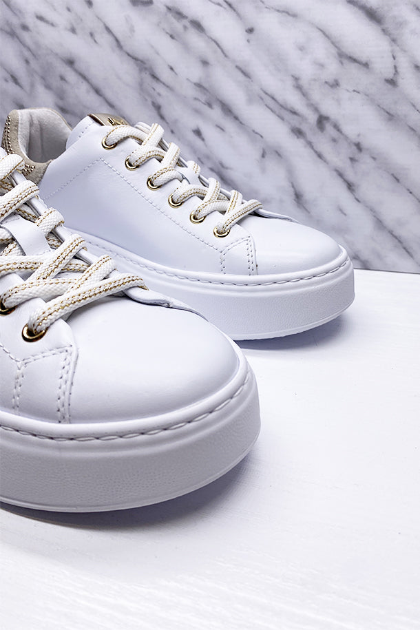 Sneakers-2