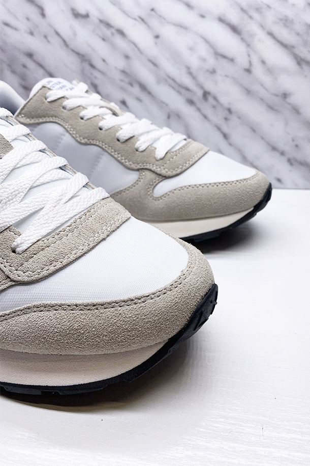 Sneakers-3