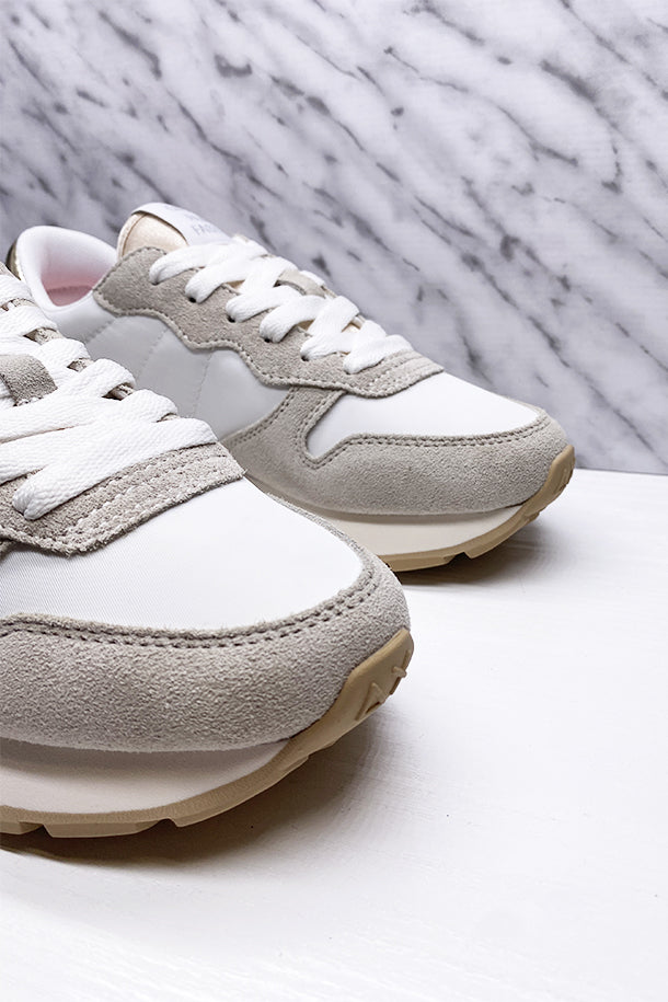 Sneakers-2