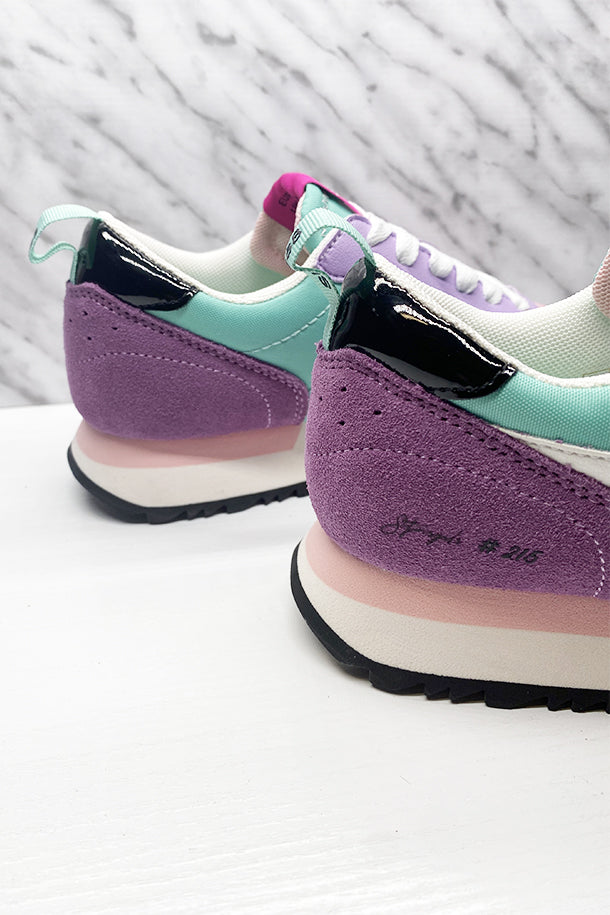 Sneakers-4