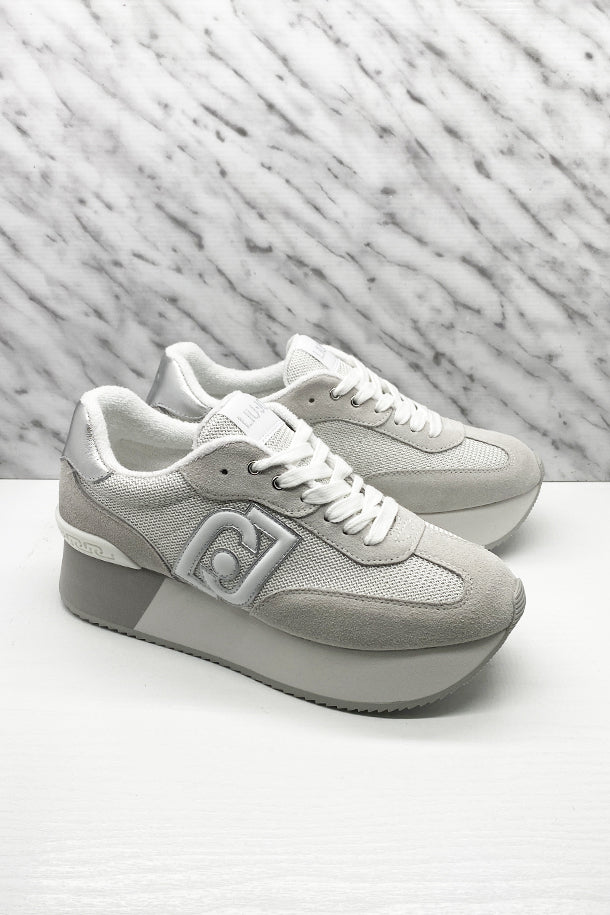 Sneakers allacciate-1