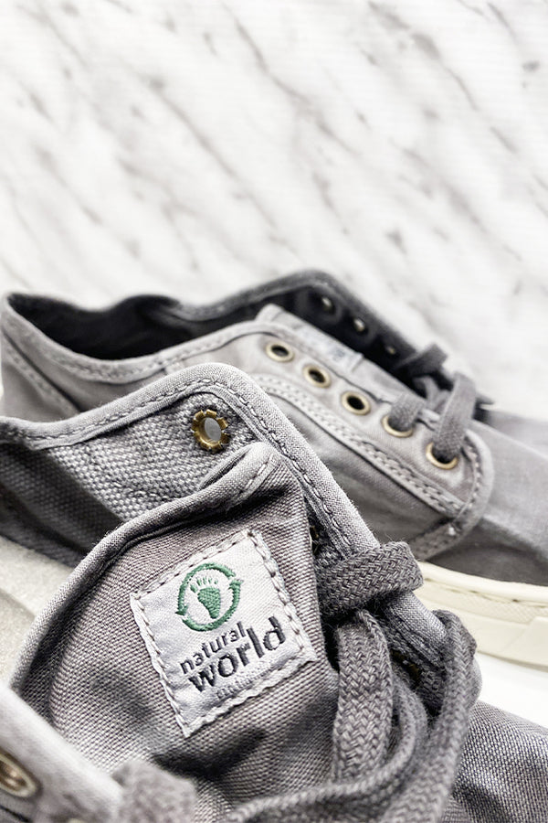 Sneakers allacciate-2