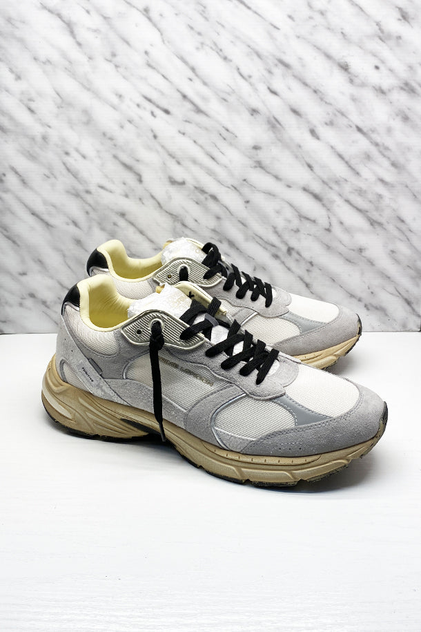 Sneakers-1