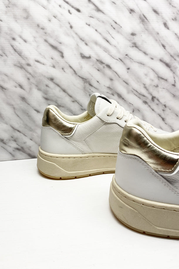 Sneakers-3